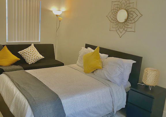 Royal Poinciana Apartment | Oasis at Hollywood - Sleeps 4 Unit 5