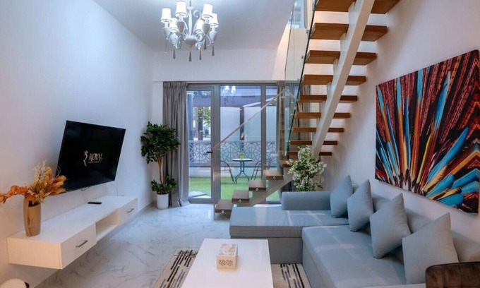 Masdar City Apartment | Oasis Bldg 3 G06 · Your Oasis Awaits: New 2BR Duplex with POOL