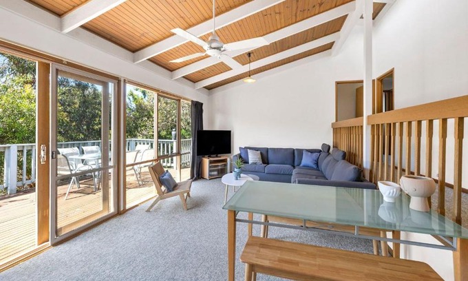 Anglesea House | Oasis on Weir