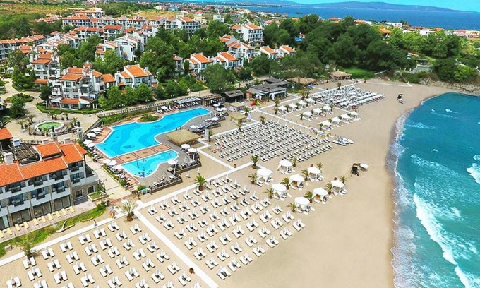 Lozenets Apartment | Oasis Resort and Spa