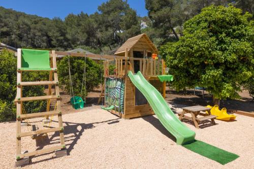 Cala Llonga Villa | Oasis Villas Complex