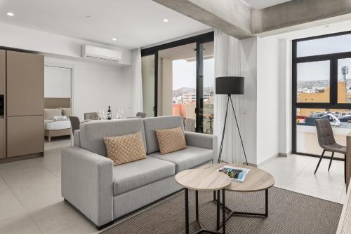 Santa Cruz de Tenerife Apartment | OBSIDIAN Ático Mencey