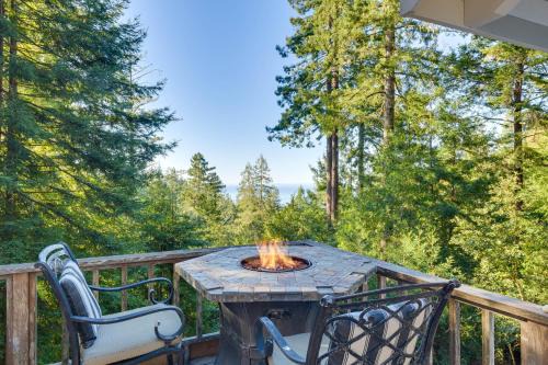 Gualala House | Ocean and Redwoods Views! Coastal NorCal Sanctuary