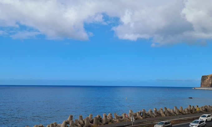 La Possession Apartment | Ocean apartment, sea view for 2 people