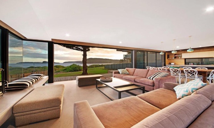 Umina Beach House | Ocean Beach Pavilion - Beachfront