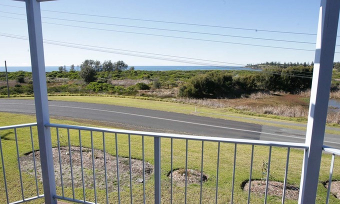 Bermagui House | Ocean Escape Twin Pines 8 Ocean views with spa