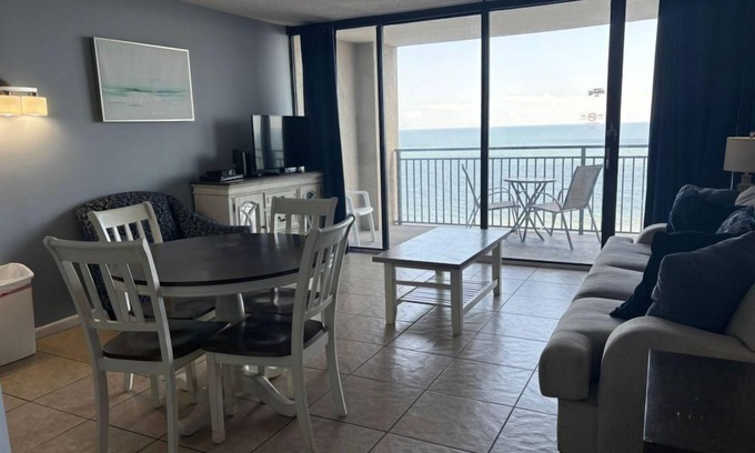 Myrtle Beach Condo | Ocean Forest Plaza w Beach View Balcony π Pool π