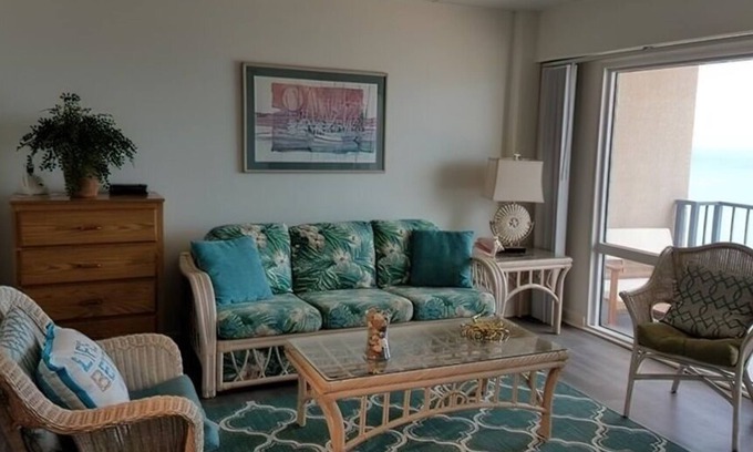 South Rehoboth Condo | OCEAN FRONT CONDO. ENJOY YOUR MORNING COFFEE SITTING ON YOUR PRIVATE BALCONY WATCHING THE SUNRISE.