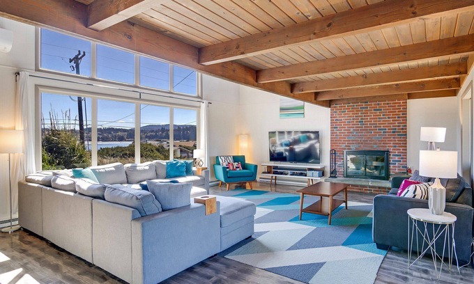 Bayshore House | Ocean Front House Sits Right on a Sandy Beach!