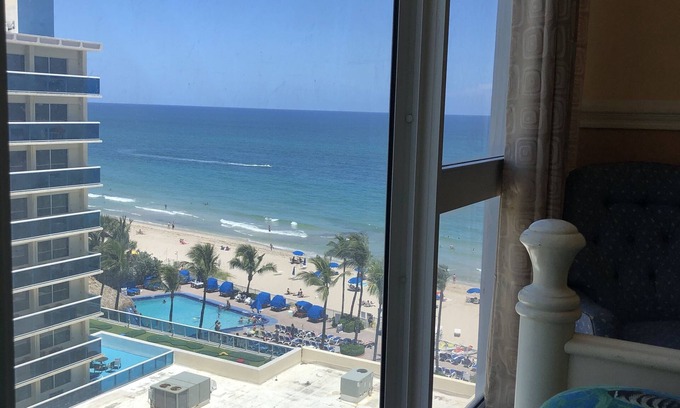 Barrier Island Condo | Ocean front, Waterview, two bedroom in Ocean Manor, Ft. Lauderdale
