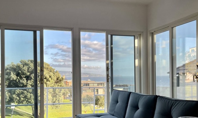 Sand Section House | Ocean House With View and Private Patio