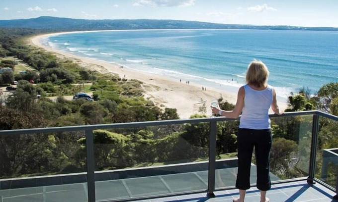 Pambula Beach Apartment | Ocean Reach, Pambula Beach. Locally owned. Affordable Beachfront luxury.