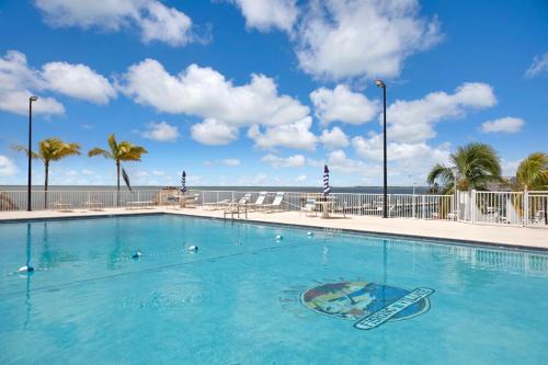 Marathon House | Ocean Side Paradise Awaits