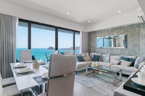Mazatlan Apartment | Ocean View - 2 King Size with Homeoffice Space