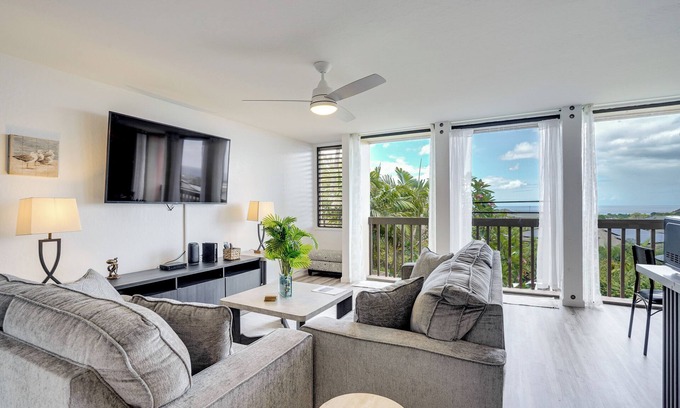 Waianae Condo | Ocean View, Community Perks: Makaha Valley Condo!