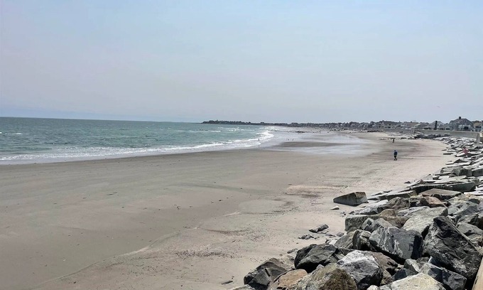 Hampton Condo | Ocean view condo only steps away from North Beach!