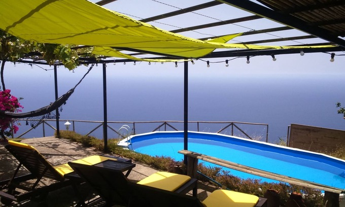 Arco da Calheta Cottage | Ocean View Cottage - Stone rocks house with e beautiful ocean view.