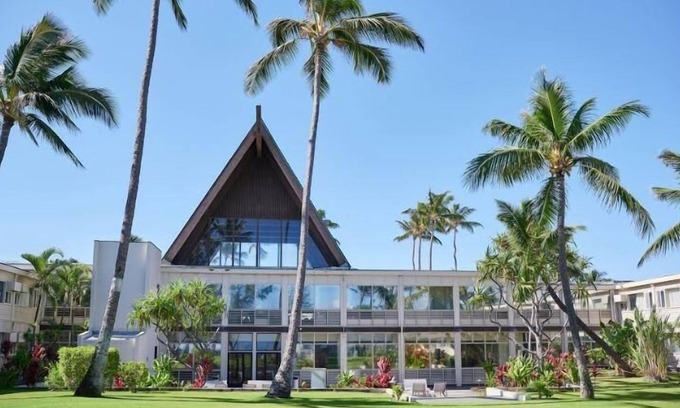Kahului Apartment | Ocean View Double-Bed Room w/ WiFi, Private Lanai, & Great Views of the Pacific