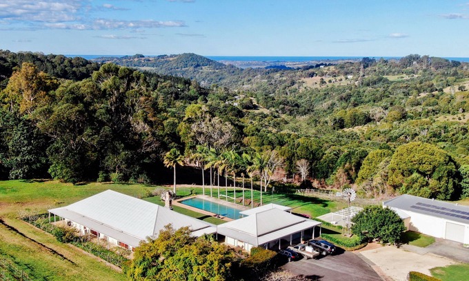 Carool House | Ocean View Homestead and Vineyard