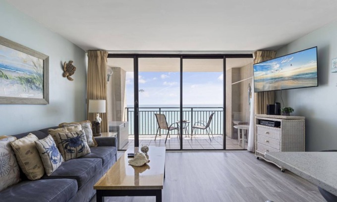 Myrtle Beach Condo | Ocean View Ocean Forest Plaza w Balcony