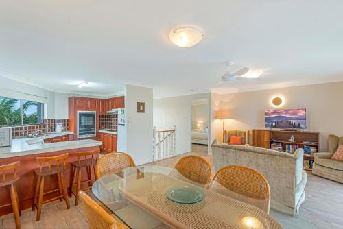 North Creek Villa | Ocean Waves