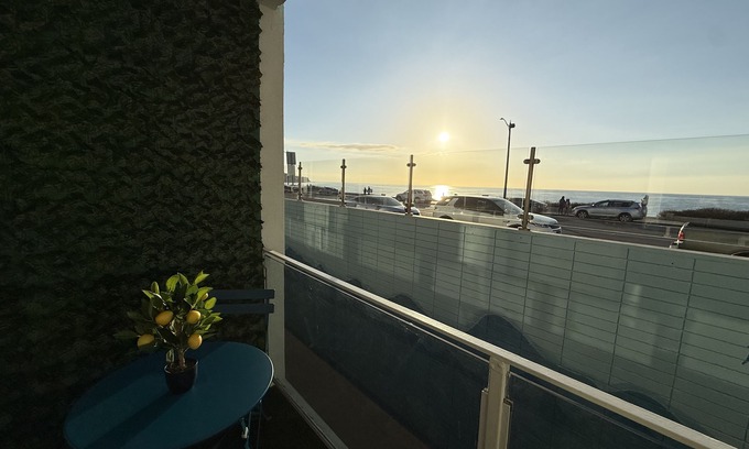 Redondo Beach Apartment | Oceanfront 1 BR Oasis w/Parking & Heated Pool