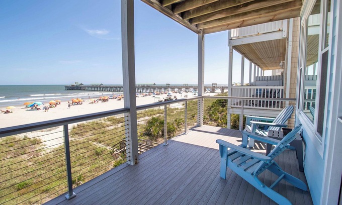 Folly Beach Condo | Oceanfront 1Br/1Ba Condo~2 Delightful
