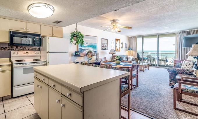 Garden City Condo | OCEANFRONT 1st floor 3BR Unit with Free Local Attraction Tickets! WE112