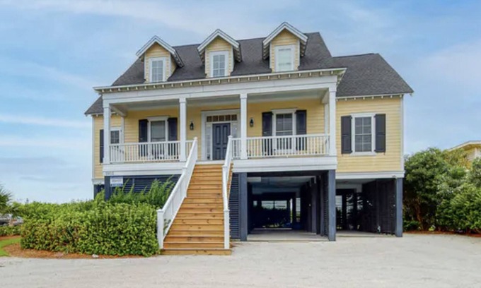Edisto Island House | Oceanfront 6 Bedroom/5.5 Bath home with elevator and private plunge pool!