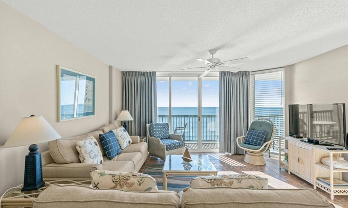 Ocean Drive Condo | Oceanfront 7th Floor, AshWorth, Lazy River, Pools | AshWorth - 707
