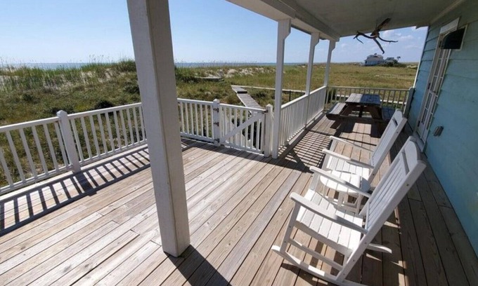 South Beach House | Oceanfront beach house on Bald Head Island with stunning views - sleeps 10!