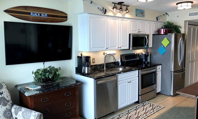 Myrtle Beach Condo | OCEANFRONT CONDO - All the comforts and coziness of home!