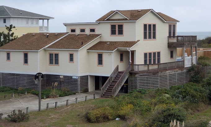 Whalehead Beach House | Oceanfront Corolla home with WiFI, private pool, hot tub, and foosball table!