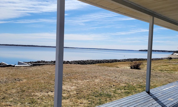Grand-Digue Cottage | Oceanfront cottage with private beach access near Shediac, New Brunswick