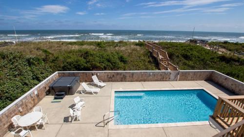Southern Shores House | OCEANFRONT, Ocean Views, Private Pool, Hot Tub, SS10, The Russell Cottage