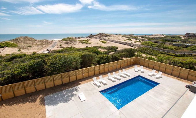 Corolla House | OCEANFRONT, Ocean views! Wild Horses! Private Pool, Hot Tub! 4x1467, Dixie Sandcastle