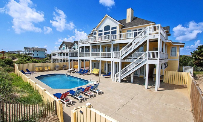 Whalehead Beach House | OCEANFRONT, Private Pool, ELEV, Ocean Views, Priv. Beach Access, WL877, Summerwind