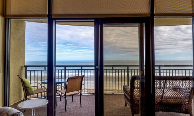 Myrtle Beach Condo | Oceanfront South Wind Unit 706: Spacious 5-Bedroom Condo in Myrtle Beach