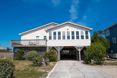 South Nags Head House | Oceanside, 400 ft to Beach access, screened porch, SNH416, Ocean Adventure