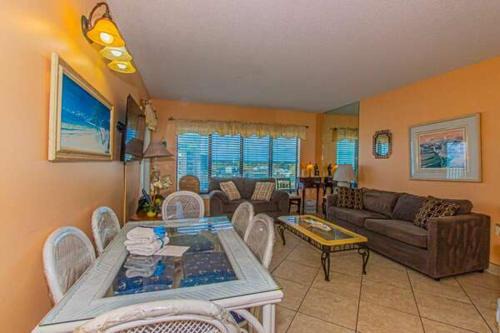 Myrtle Beach House | Oceanview 1 Bedroom Condo - Spacious with Awesome Views! Palace Resort 1009 - Sleeps 4 guests