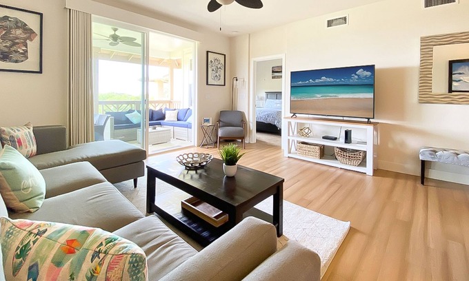 Poipu Condo | Oceanview Condo w/Athletic Club Access, Shared Pool, Hot Tub, Free WiFi, & A/C
