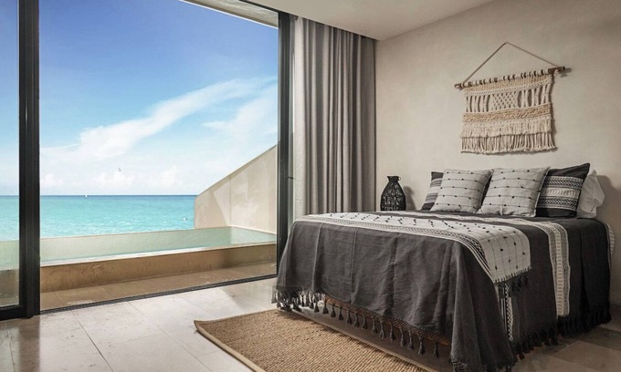 Soliman Bay Apartment | Oceanview Penthouse Studio in Tankah