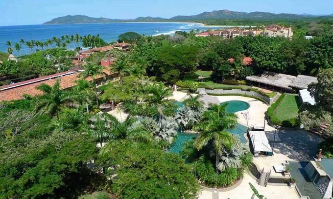 Tamarindo Apartment | ★Oceanview Studio Penthouse with a Private Jacuzzi