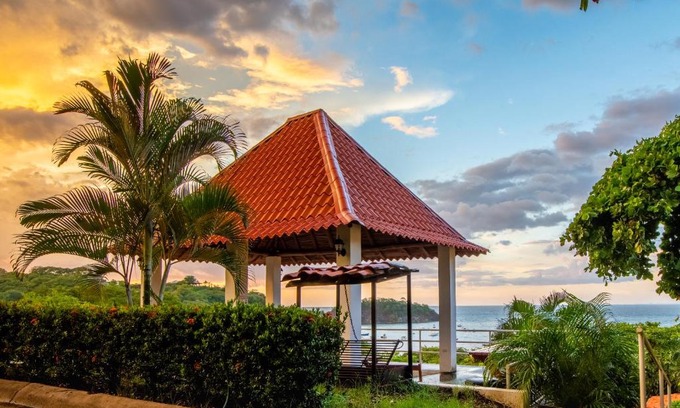 Playa Ocotal Apartment | Ocotal Beach Front Condo #41