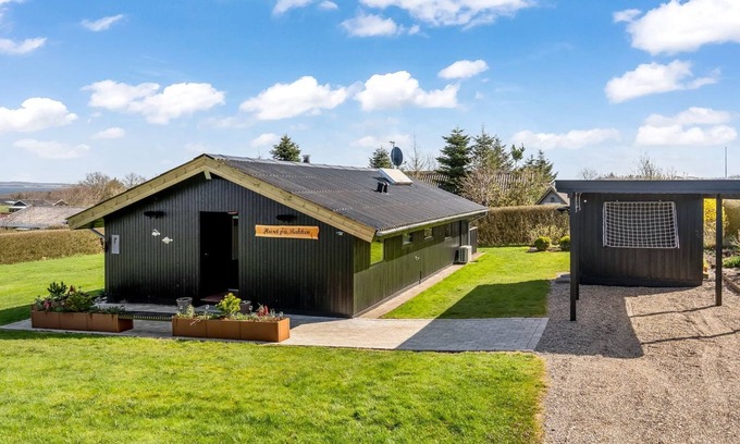 Floutrup House | "Ofrath" - 350m to the fjord by Interhome