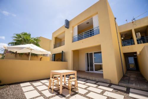 Vila Baleira Apartment | Ohana - Casa de Praia By YOUR KEY