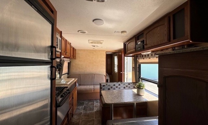 Blind Bay Resort | Okanagan Beachfront RV on SHUSWAP LAKE