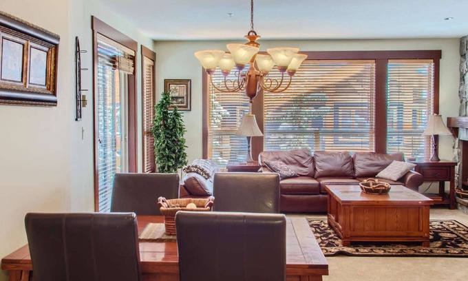 Big White Ski Resort Condo | Okanagan - Stonegate Resort Unit A102