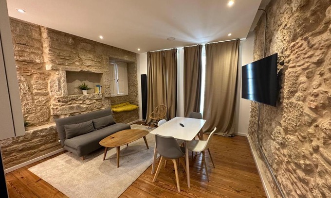 La Coruna Apartment | Oktheway Marina