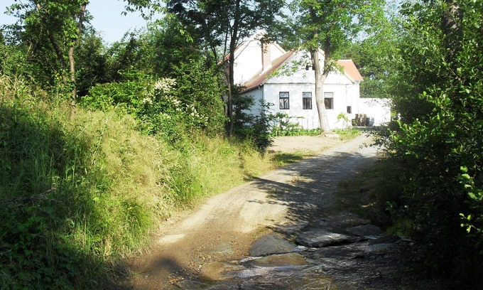 Kaisersdorf House | Old mill with quiet location and pond consisting of 2 separate residential units